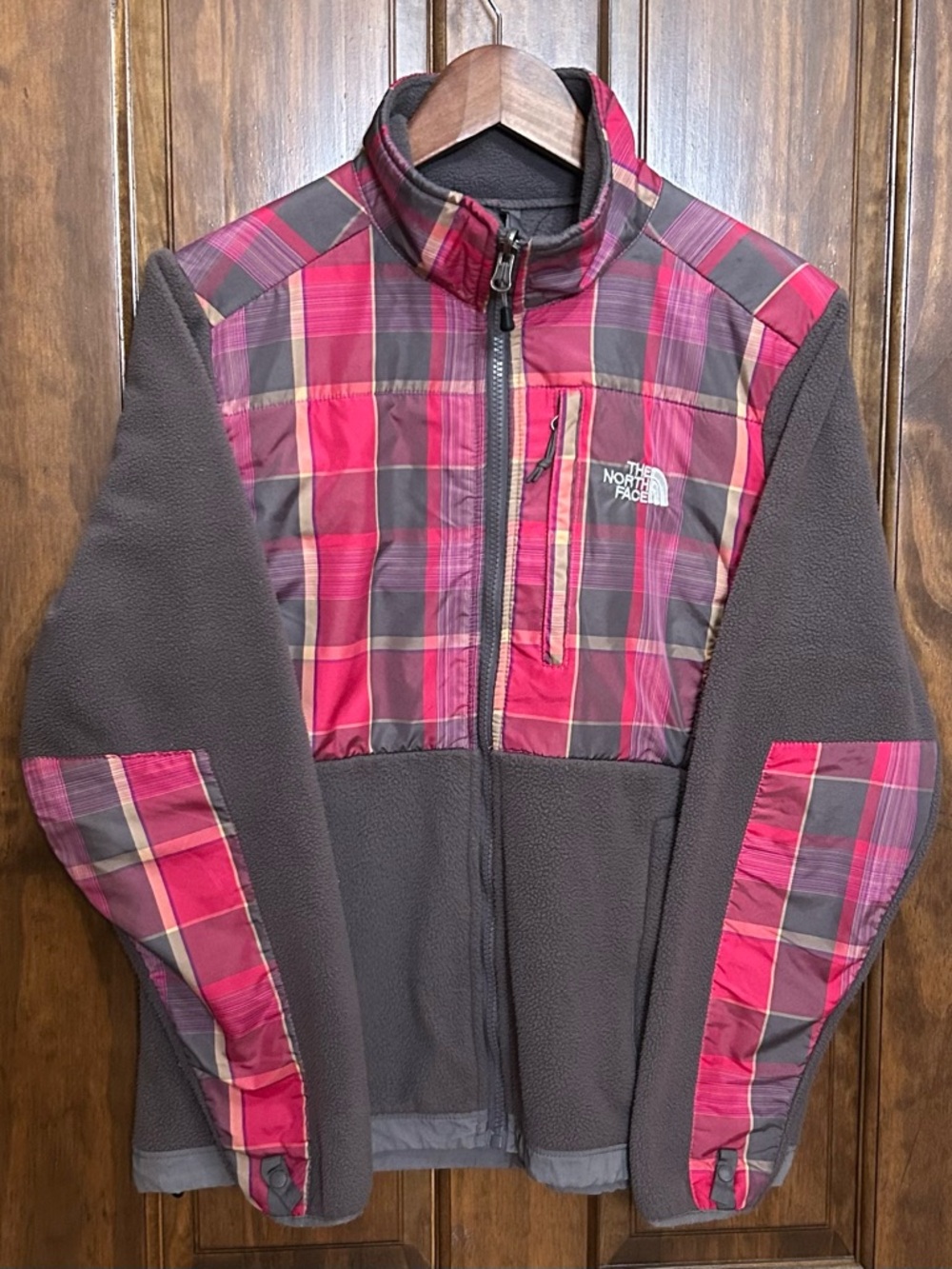 The North Face Women’s Full Zip Jacket Medium   (G-25)